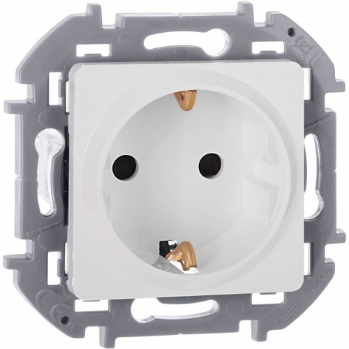 Розетка 1-м СП Inspiria 16А IP20 250В 2P+E защ. шторки немецк. стандарт механизм бел. Leg 673730 673730