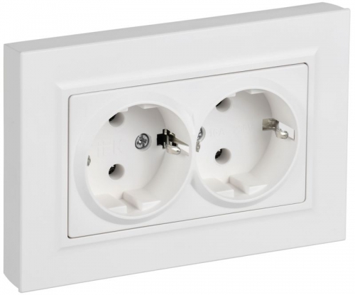 Розетка 2-м СП BRITE РСПл12-3-БрАБ 16А в сборе с заземл. без защ. шторок плоская арктич. бел. IEK BR-R27-16-K91-F BR-R27-16-K91-F
