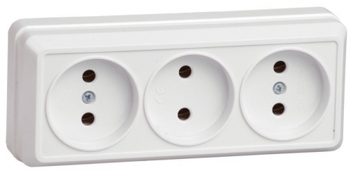 Розетка 3-м ОП Октава 10А IP20 без заземл. бел. ИЭК ERO30-K01-10-DC ERO30-K01-10-DC