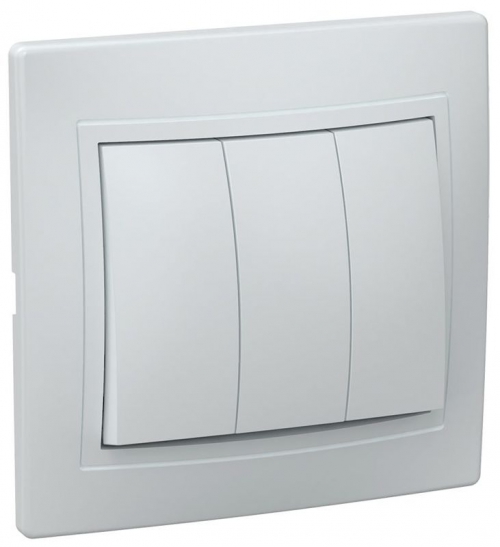 Выключатель 3-кл. СП КВАРТА 10А IP20 бел. ИЭК EVK30-K01-10-DM EVK30-K01-10-DM