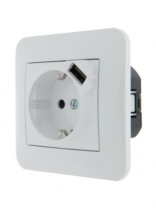 Механизм розетки 1-м СП Karina 16А с заземл. + USB разъем бел. LEZARD 707-0288-181 707-0288-181