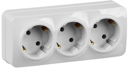 Розетка 3-м ОП GLORY РС23-3-ХБ 16А с заземл. бел. IEK ERH31-K01-16 ERH31-K01-16