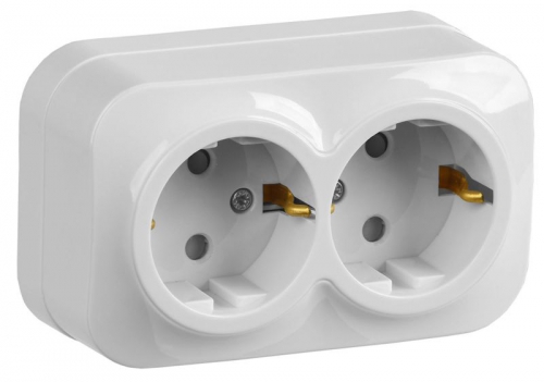 Розетка 2-м ОП GLORY РСш22-3-ХБ 16А с заземл. защ. шторки бел. IEK ERH24-K01-16 ERH24-K01-16