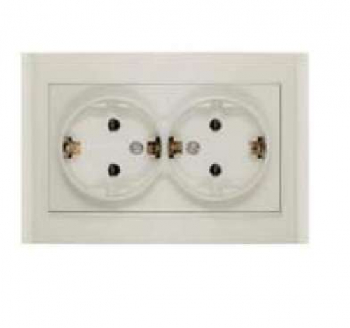 Розетка 2-м СП Бриллиант 16А IP20 с заземл. сл. кость UNIVersal 7948752 7948752