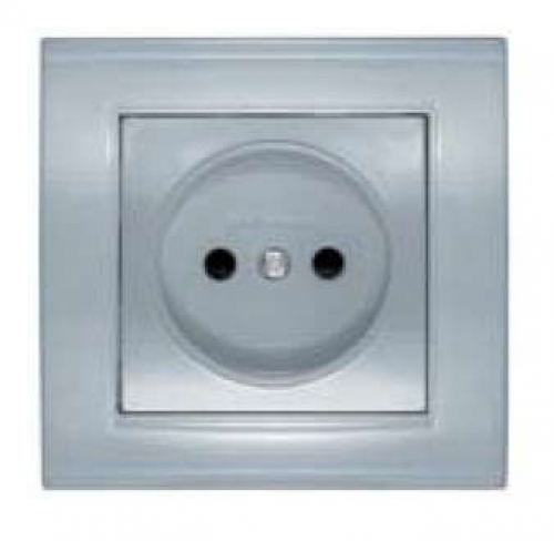 Розетка 1-м СП Бриллиант 16А IP20 без заземл. защ. шторки серебр. UNIVersal 7949841 7949841