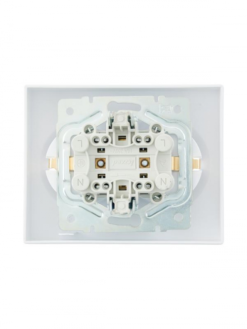 Розетка 2-м СП VESNA с заземл. ПБТ бел. LEZARD 742-0200-127B 742-0200-127B