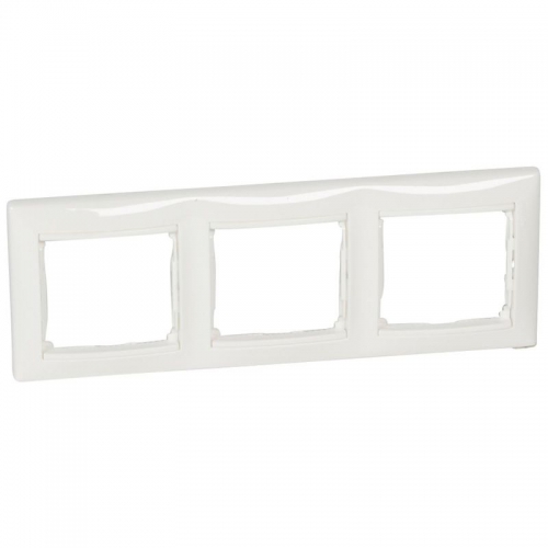 Рамка 3-м Valena горизонт. бел. Leg 774453 774453