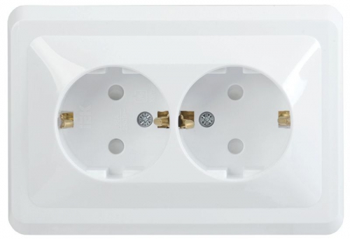 Розетка 2-м СП Вега РСш12-3-ВБ с заземл. контактом и защ. штор 16А бел. IEK ERV24-K01-16-DM ERV24-K01-16-DM