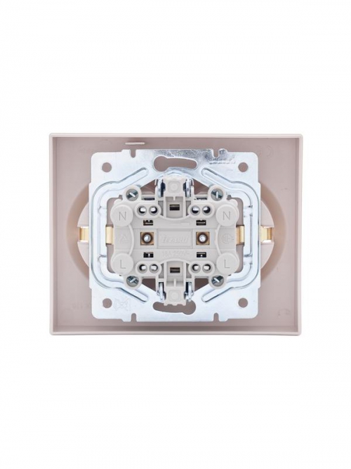 Розетка 2-м СП VESNA с заземл. со шторками ПБТ кремов. LEZARD 742-0300-178B 742-0300-178B