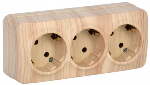 Розетка 3-м ОП GLORY РС23-3-ХС 16А с заземл. сосна IEK ERH31-K34-16 ERH31-K34-16